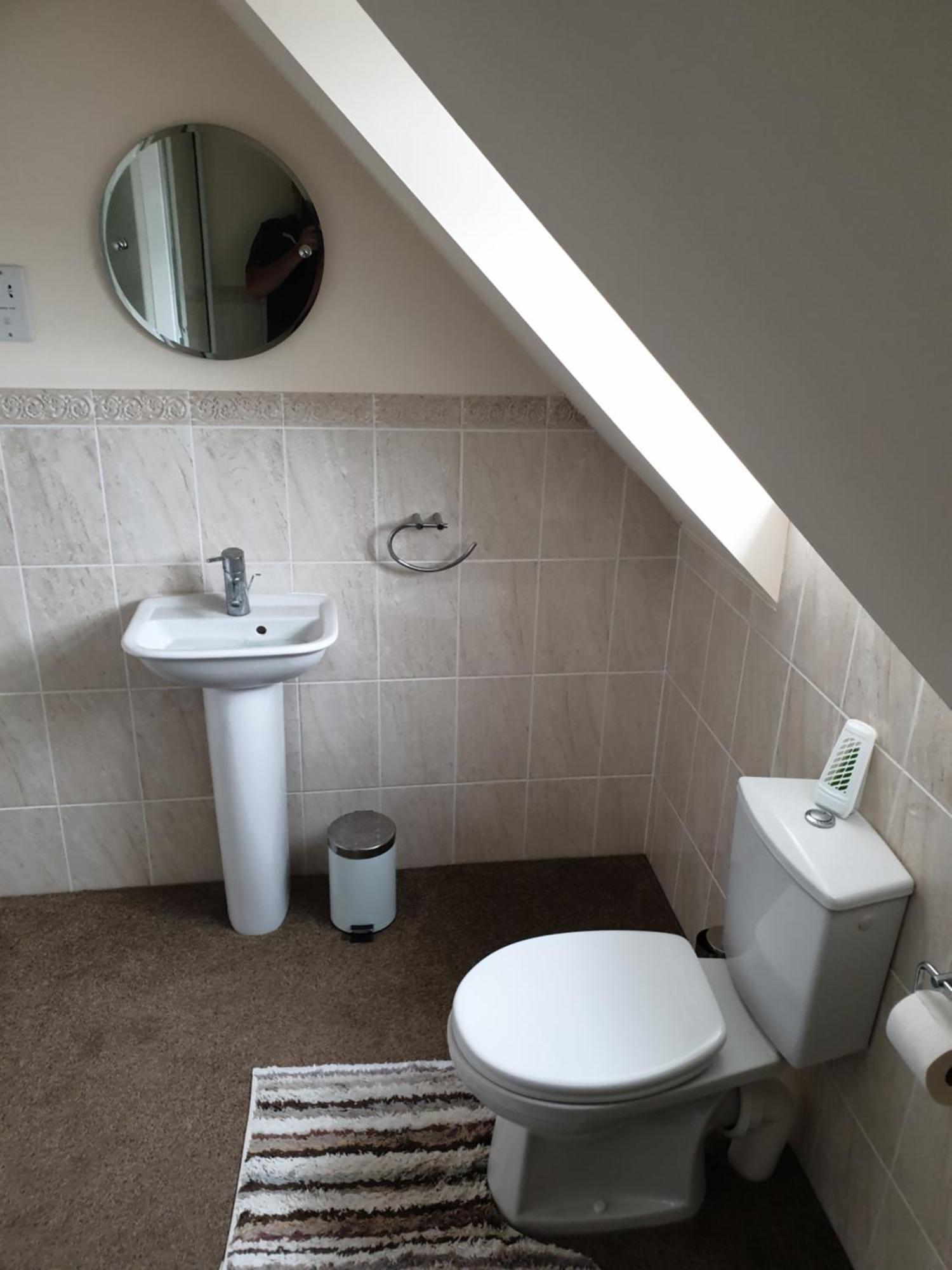 Swindon 6 Deluxe Doubles 2 With En Suite In Large House - No Pets Exterior foto
